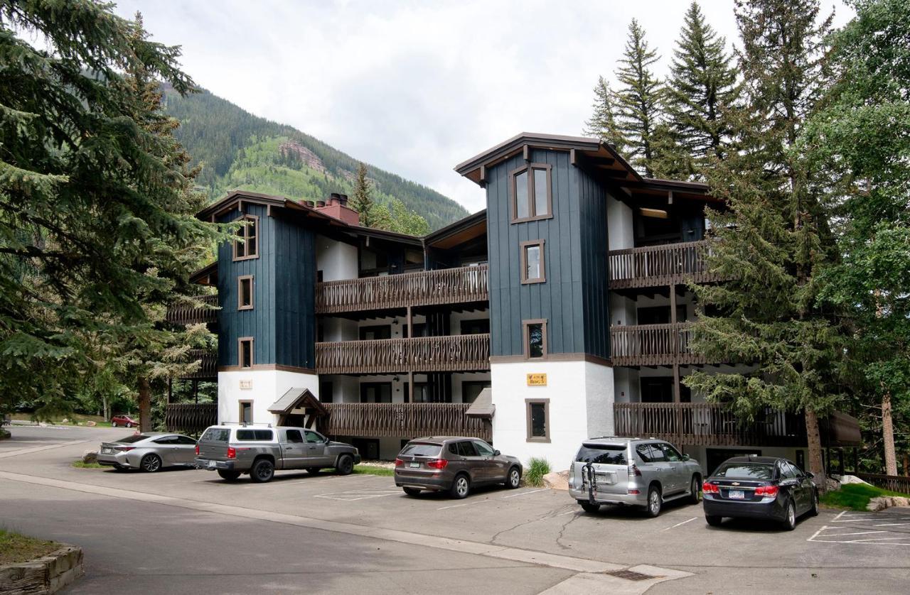 Vail Racquet Club Mountain Resort Exterior photo