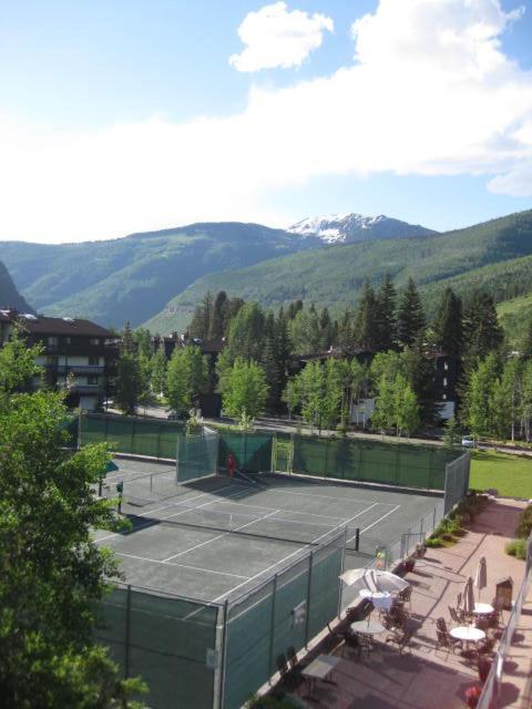 Vail Racquet Club Mountain Resort Exterior photo